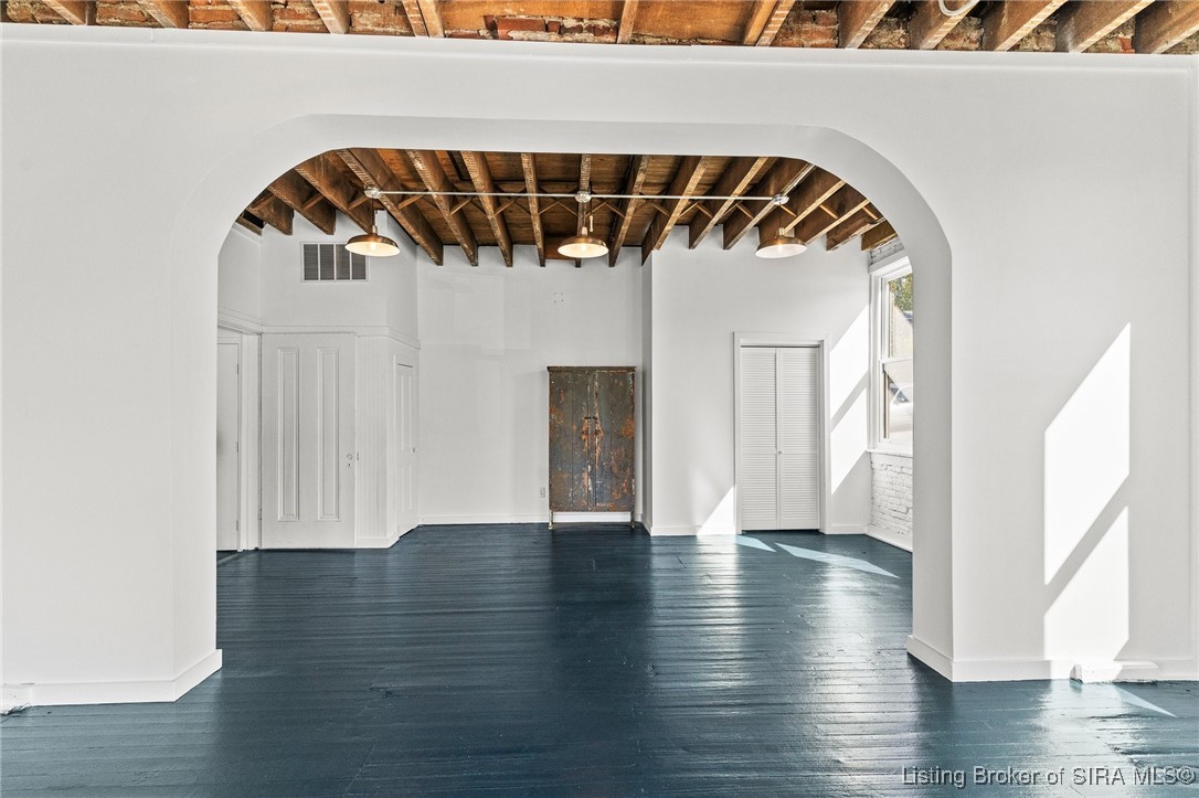 702 West Main Street Madison, IN 47250 - Photo 33 of 56