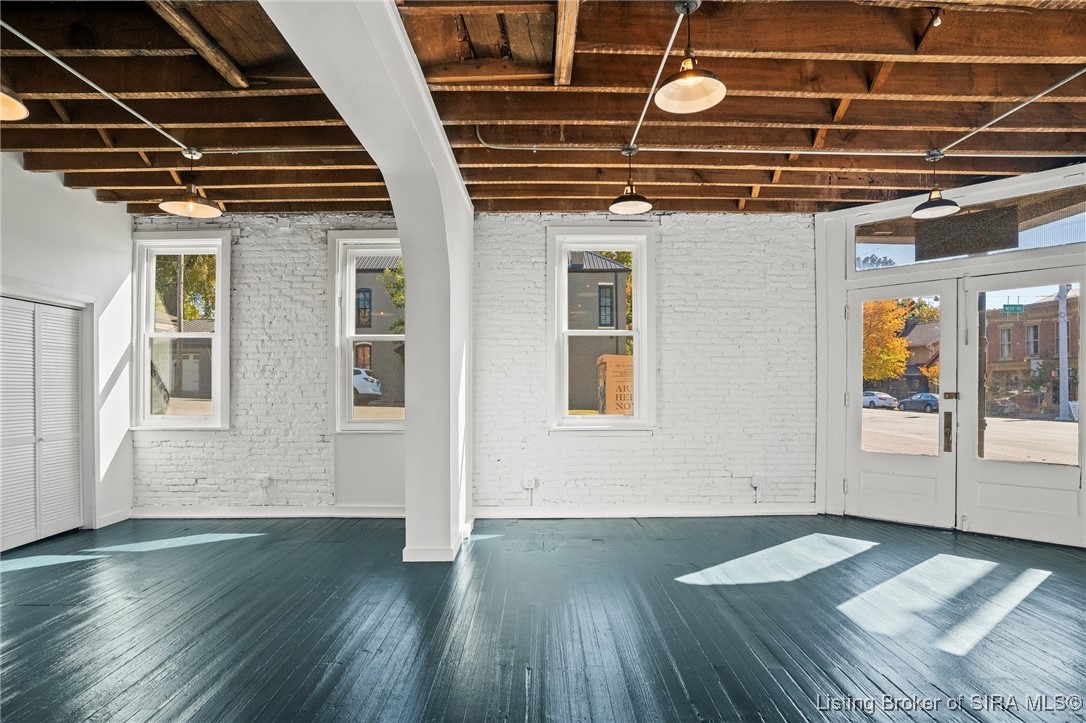 702 West Main Street Madison, IN 47250 - Photo 39 of 56