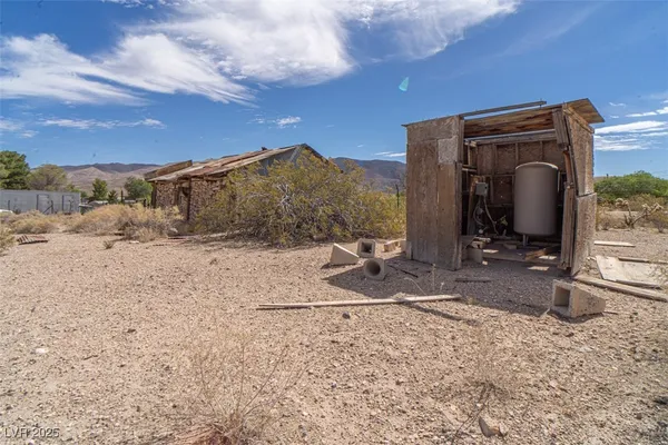 $475,000 | 380 Highway 161, Goodsprings, NV 89019