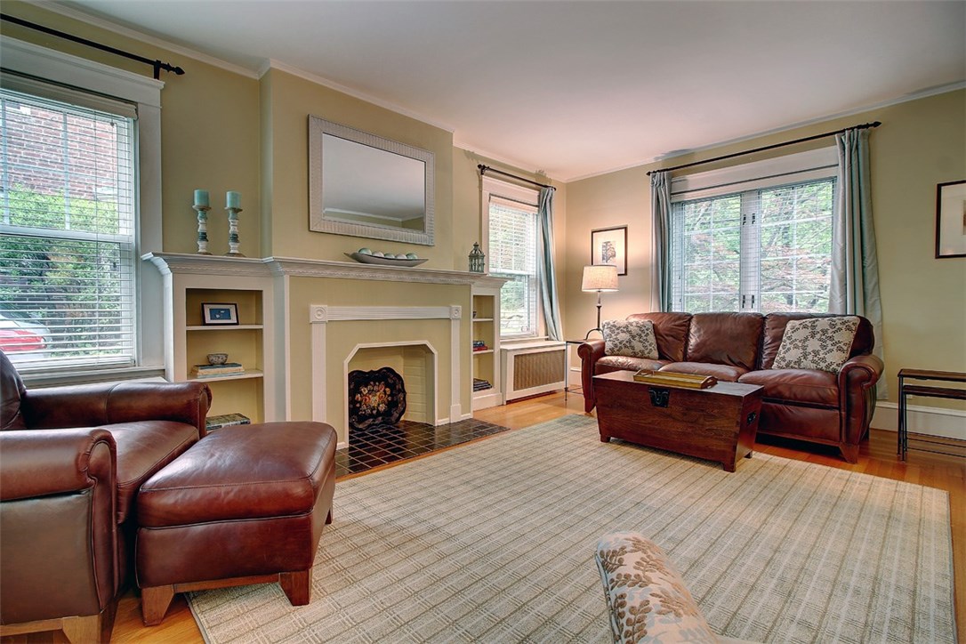 44 Alfred Stone Road Providence, RI 02906 - Photo 6 of 32