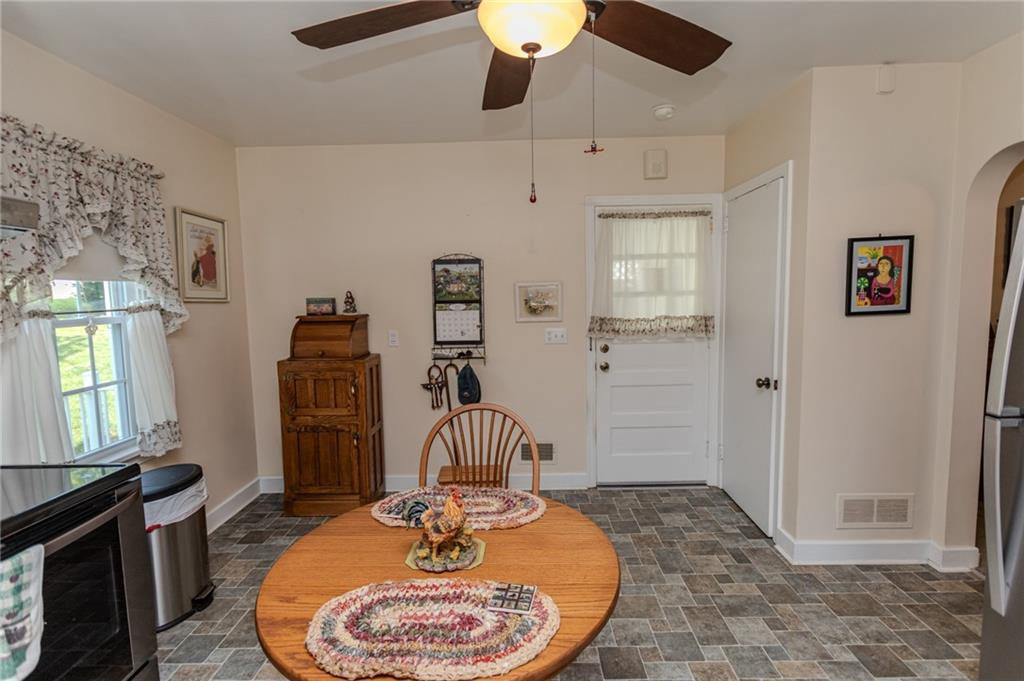 57 8th Street Uniontown, PA 15401 - Photo 20 of 40