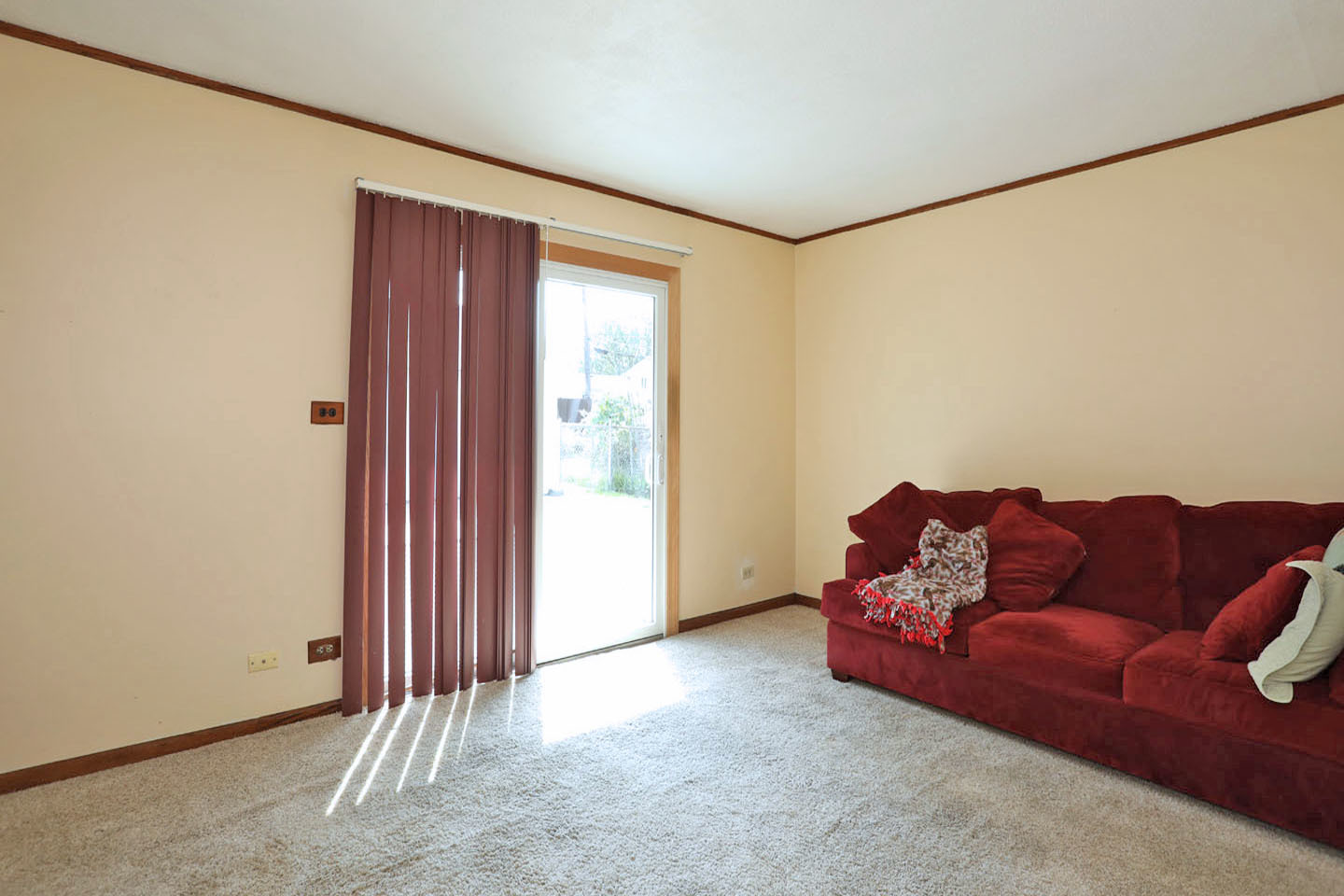 2055 Shepard Road Hoffman Estates, IL 60169 - Photo 10 of 27 Gallery Image 10