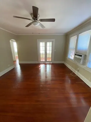 $1,695 | 801 23rd Avenue North, Unit BOTTOM, St. Petersburg, FL 33704