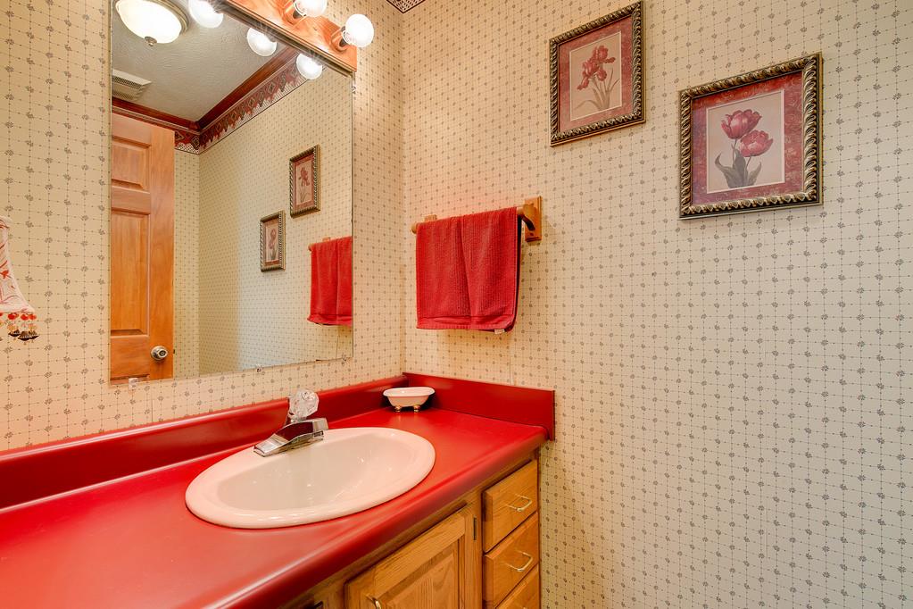 8075 Rinnie Seitz Road Nashville, IN 47448 - Photo 9 of 30
