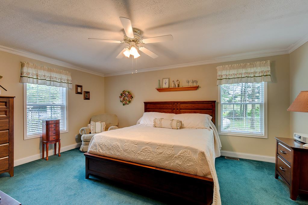 8075 Rinnie Seitz Road Nashville, IN 47448 - Photo 10 of 30