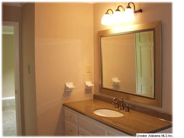 1608 Shades Crest Road Birmingham, AL 35226 - Photo 18 of 30