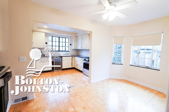 734 Barrington Road Grosse Pointe Park, MI 48230 - Photo 11 of 29