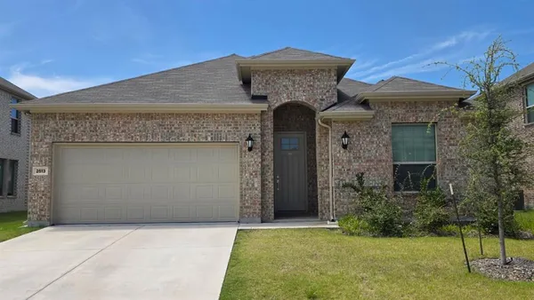 $2,795 | 2513 Birchcrest Drive, Fort Worth, TX 76179