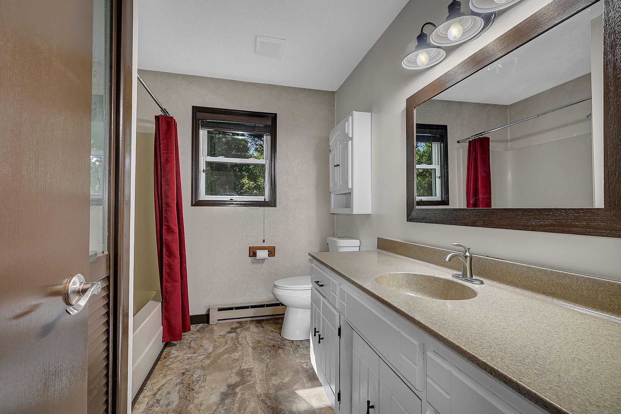 19071 2 Rivers Road Avon, MN 56310 - Photo 11 of 43 Gallery Image 11