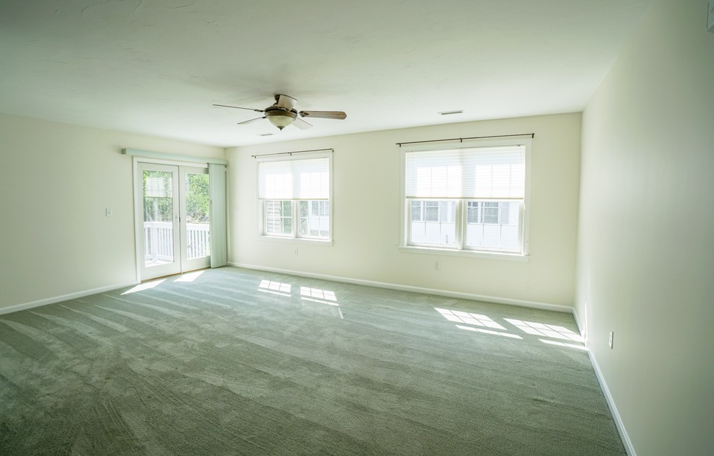 8 Concord Court, Unit B Webster, MA 01570 - Photo 9 of 32