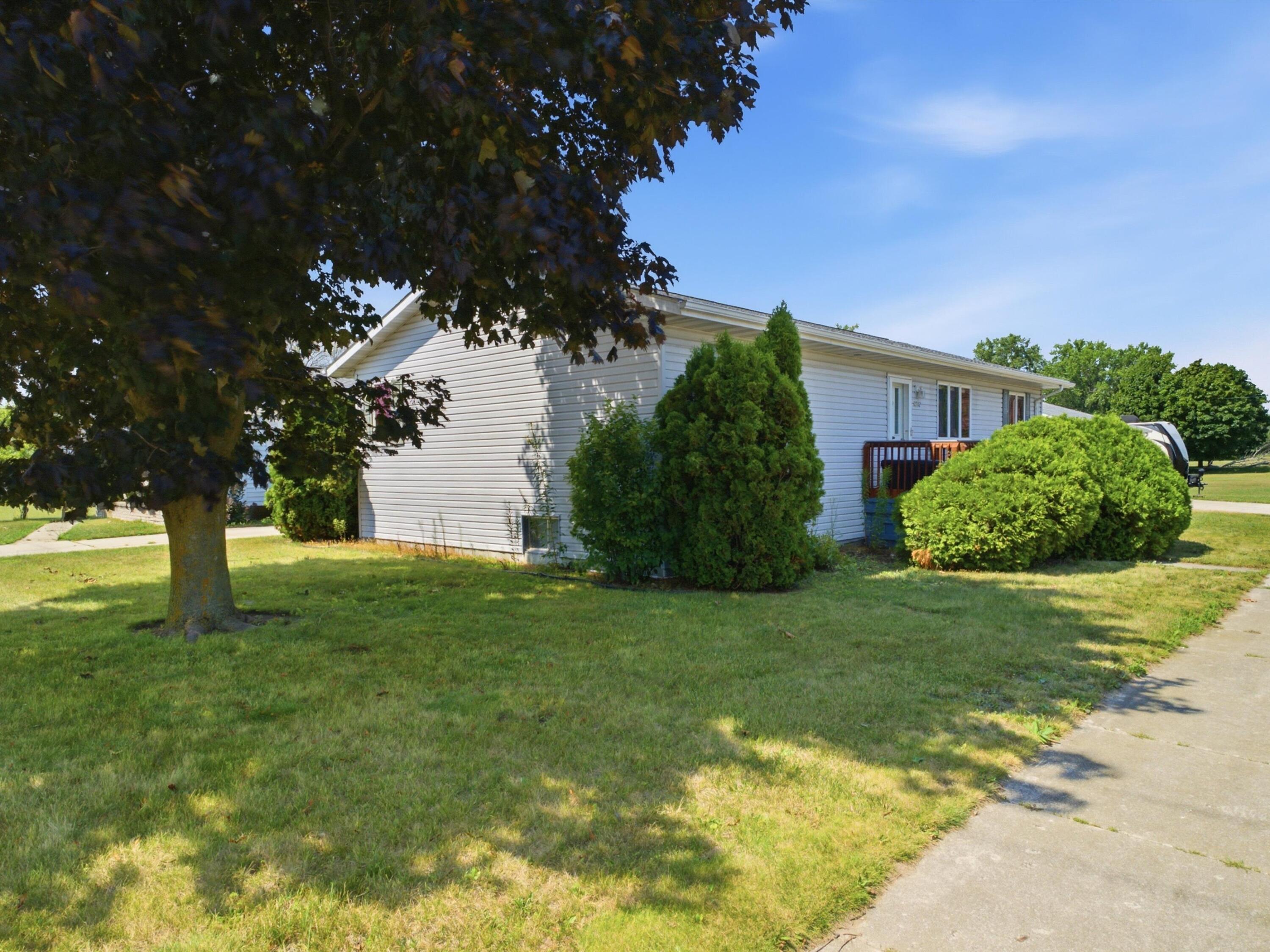 2702 Wilson Street Two Rivers, WI 54241 - Photo 35 of 43 13-DSC01049