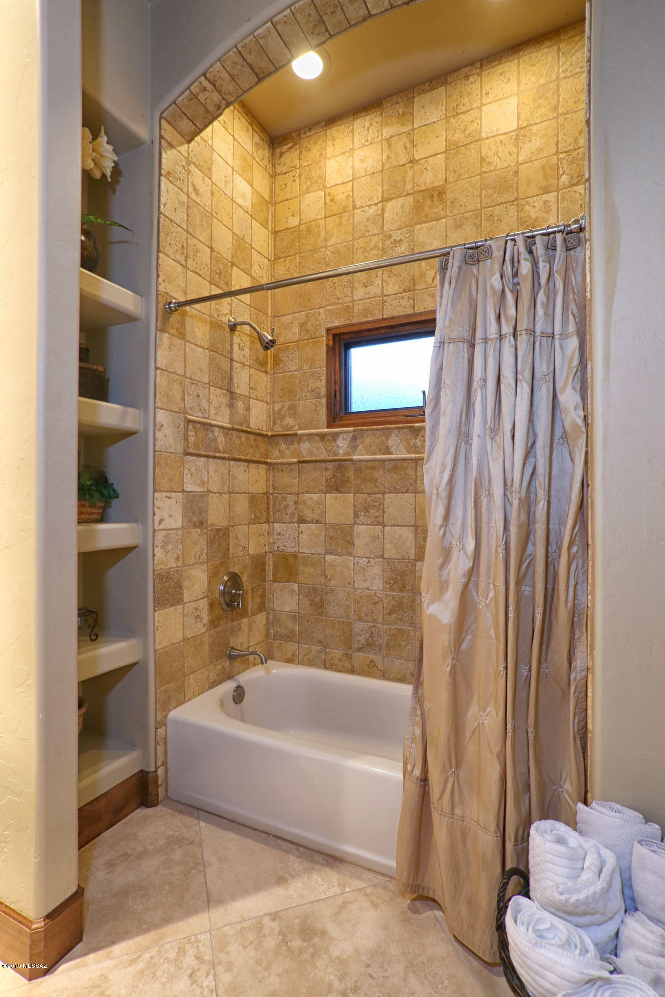 4621 East Swans Nest Road Tucson, AZ 85718 - Photo 30 of 38