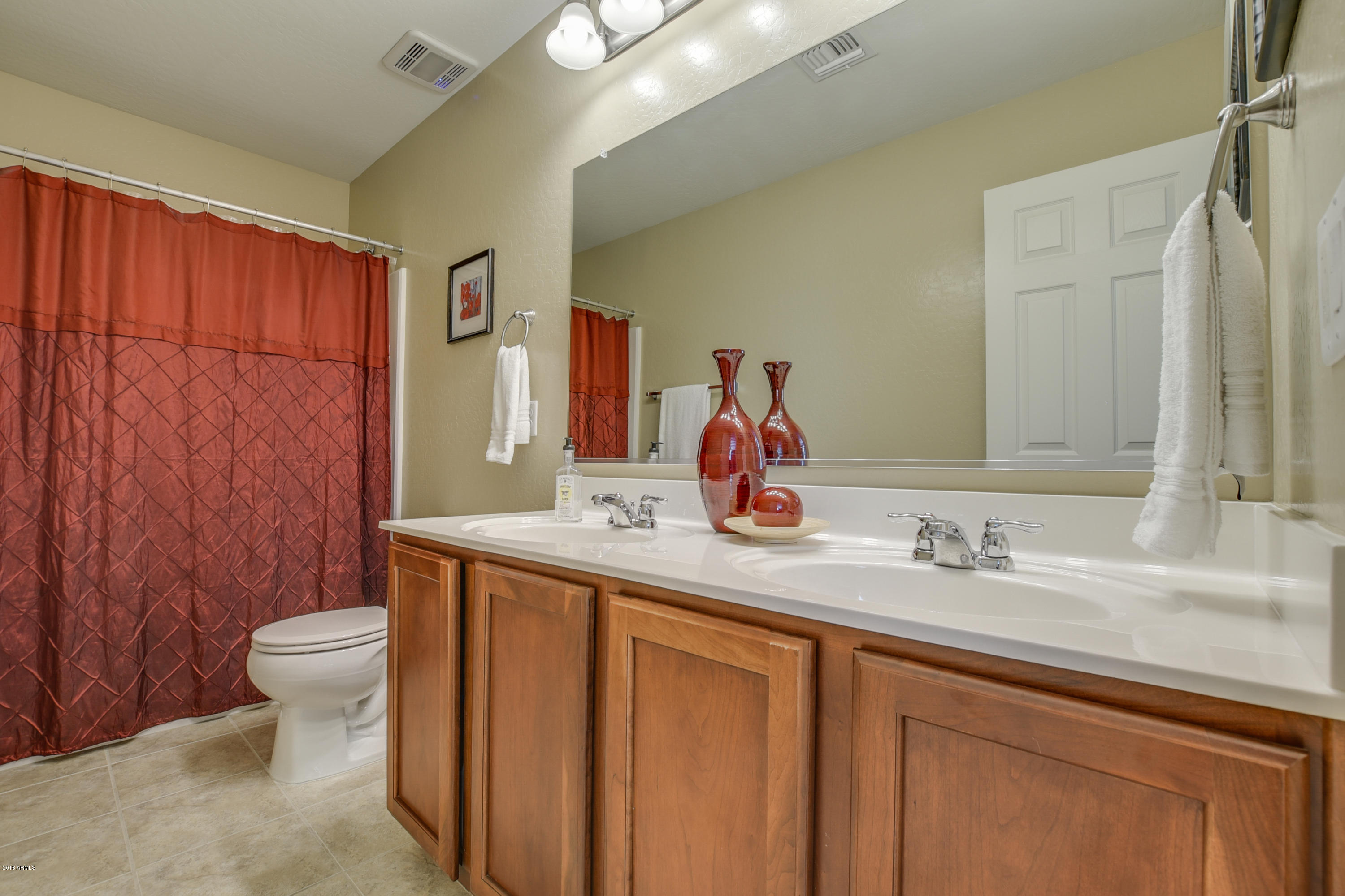 3444 East Harwell Road Gilbert, AZ 85234 - Photo 23 of 37 Upstairs Guest Bath