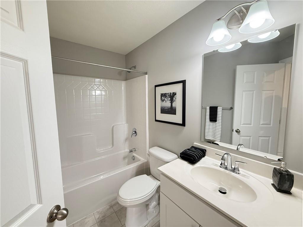 178 Lockheed Drive Coraopolis, PA 15108 - Photo 19 of 22 a bathroom with a sink toilet tub and shower