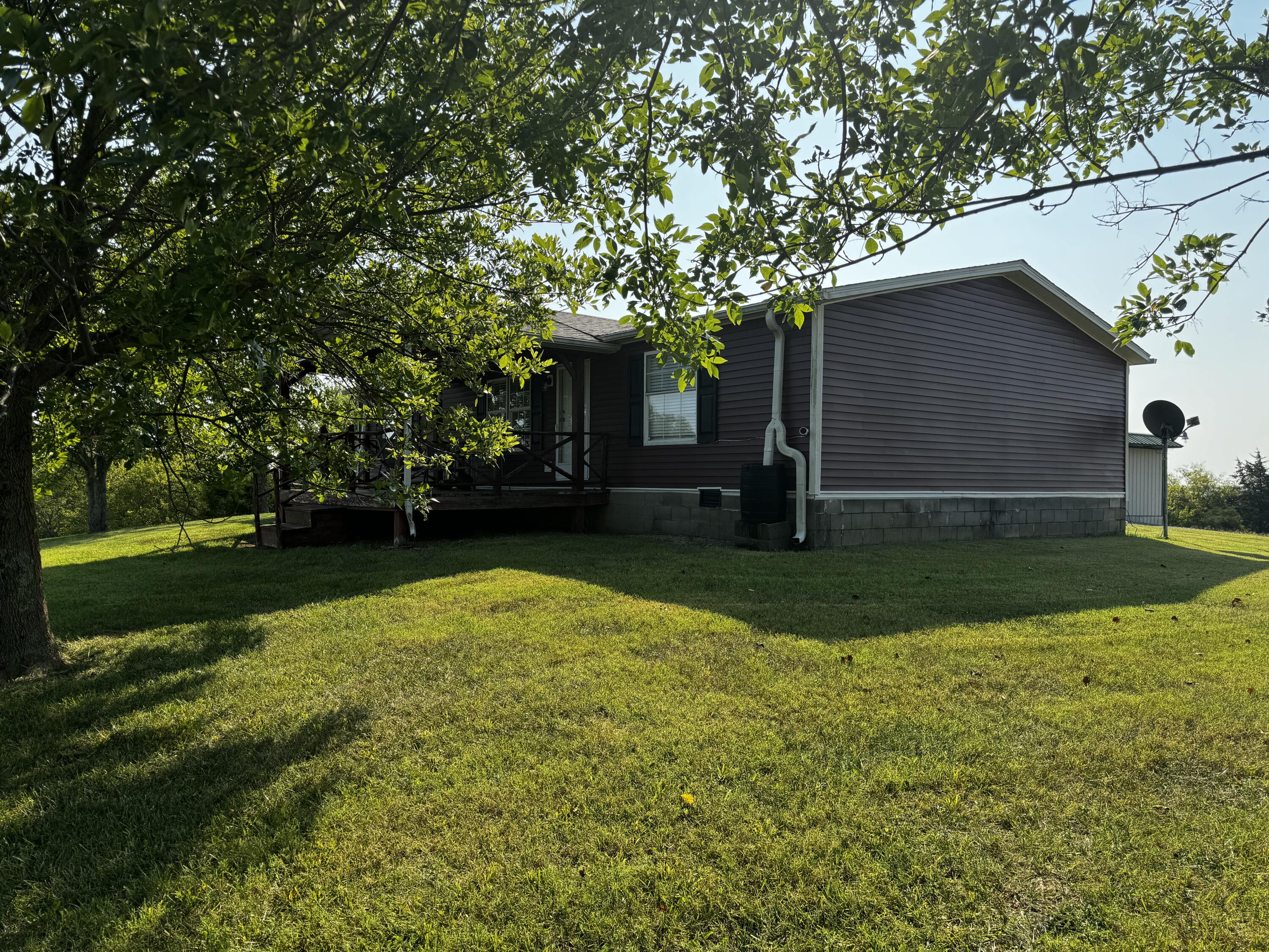 1061 Deep Creek Road Harrodsburg, KY 40330 - Photo 5 of 21 IMG_3505