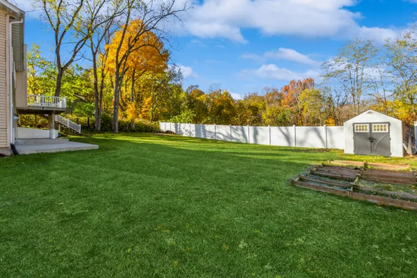 $345,000 | 702 South Oak Street, Buchanan, MI 49107