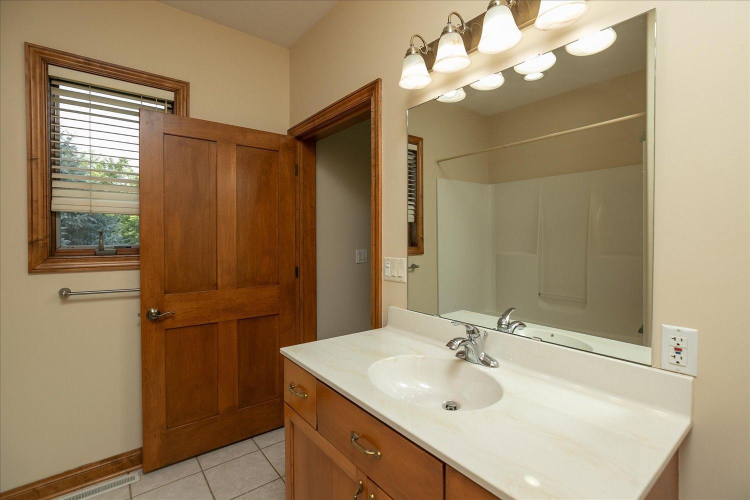 2810 Sunset Lane Northeast Rochester, MN 55906 - Photo 29 of 55 Gallery Image 29