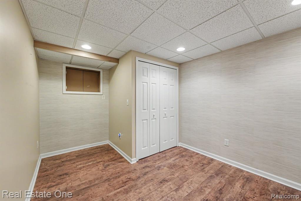 701 Charing Court Rochester, MI 48307 - Photo 23 of 26