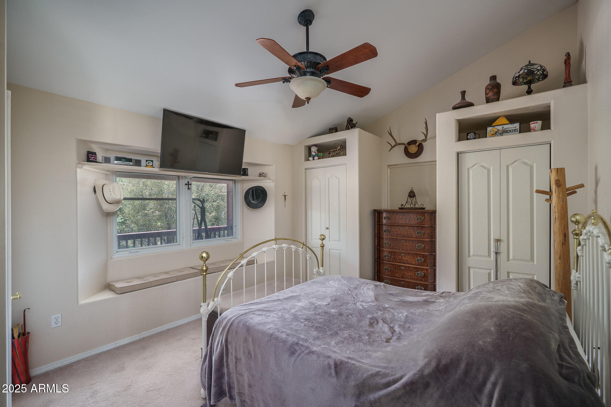 10570 West Cherry Creek Road Dewey, AZ 86327 - Photo 22 of 99 51) BED 3 UP