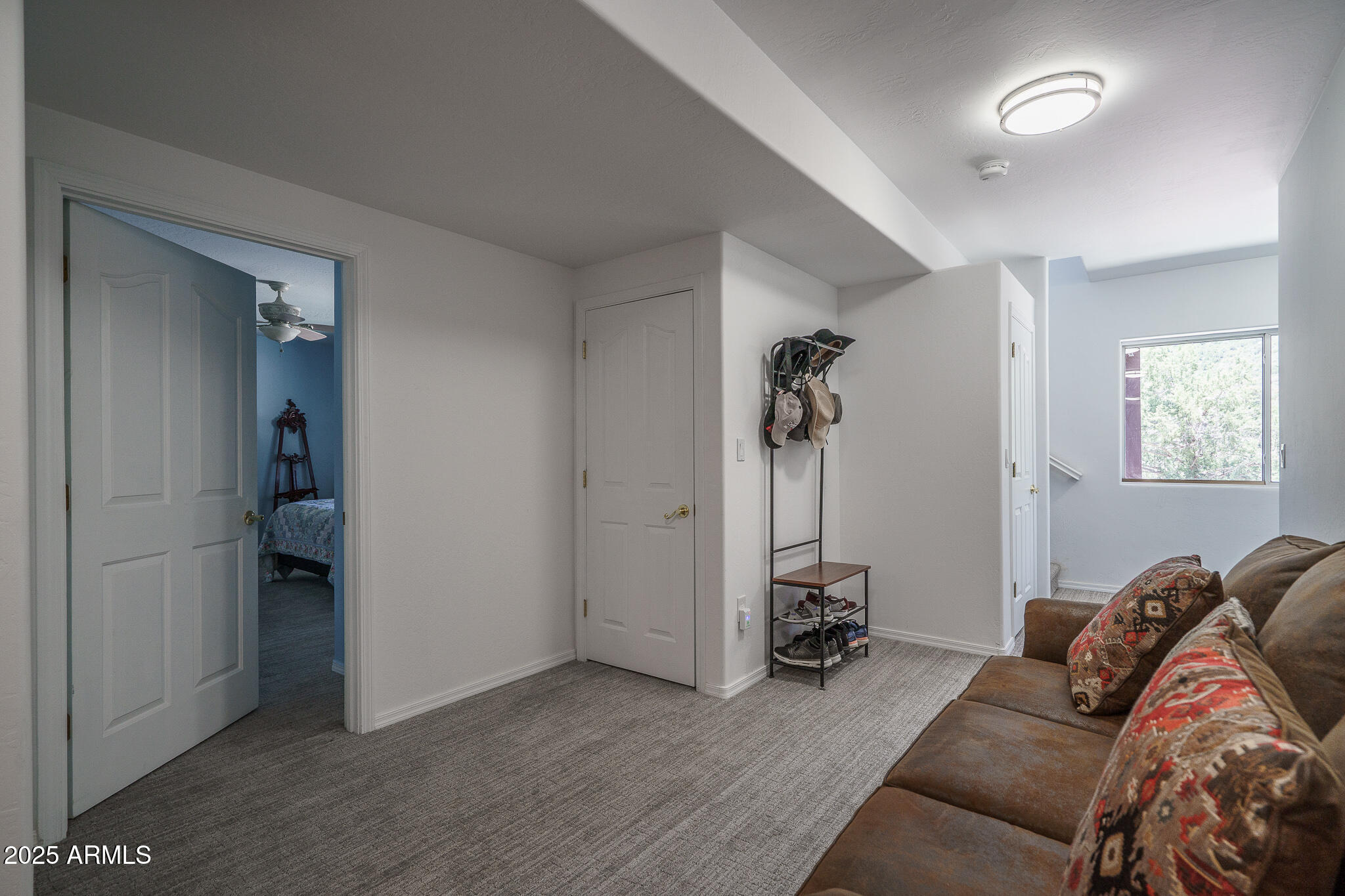 10570 West Cherry Creek Road Dewey, AZ 86327 - Photo 27 of 99 56) GUEST DOWN