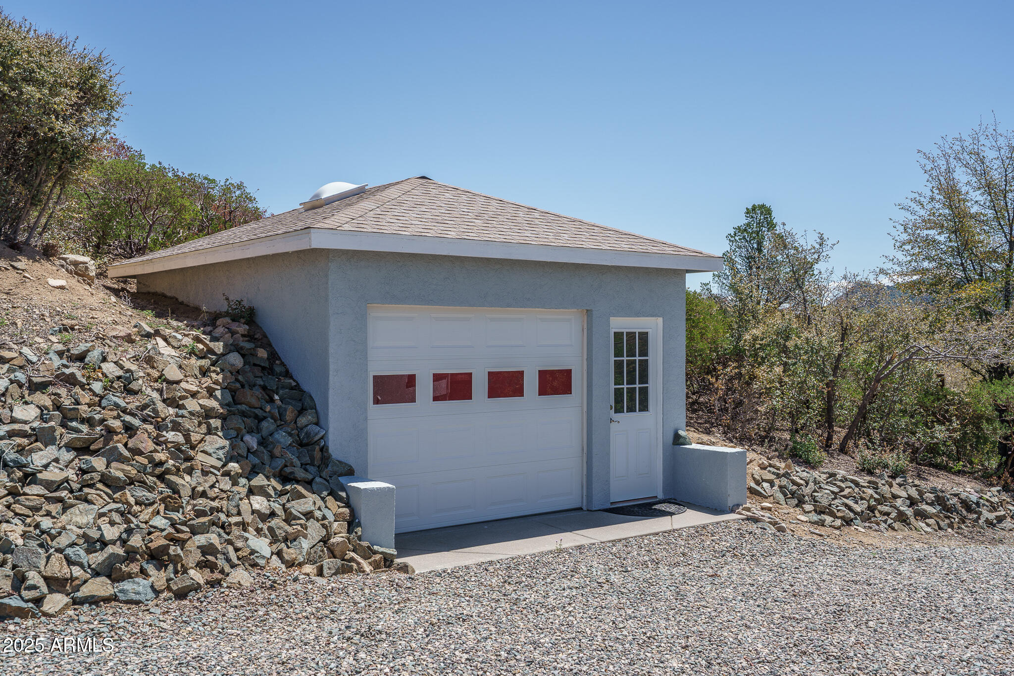 10570 West Cherry Creek Road Dewey, AZ 86327 - Photo 71 of 99 76) GARAGE B