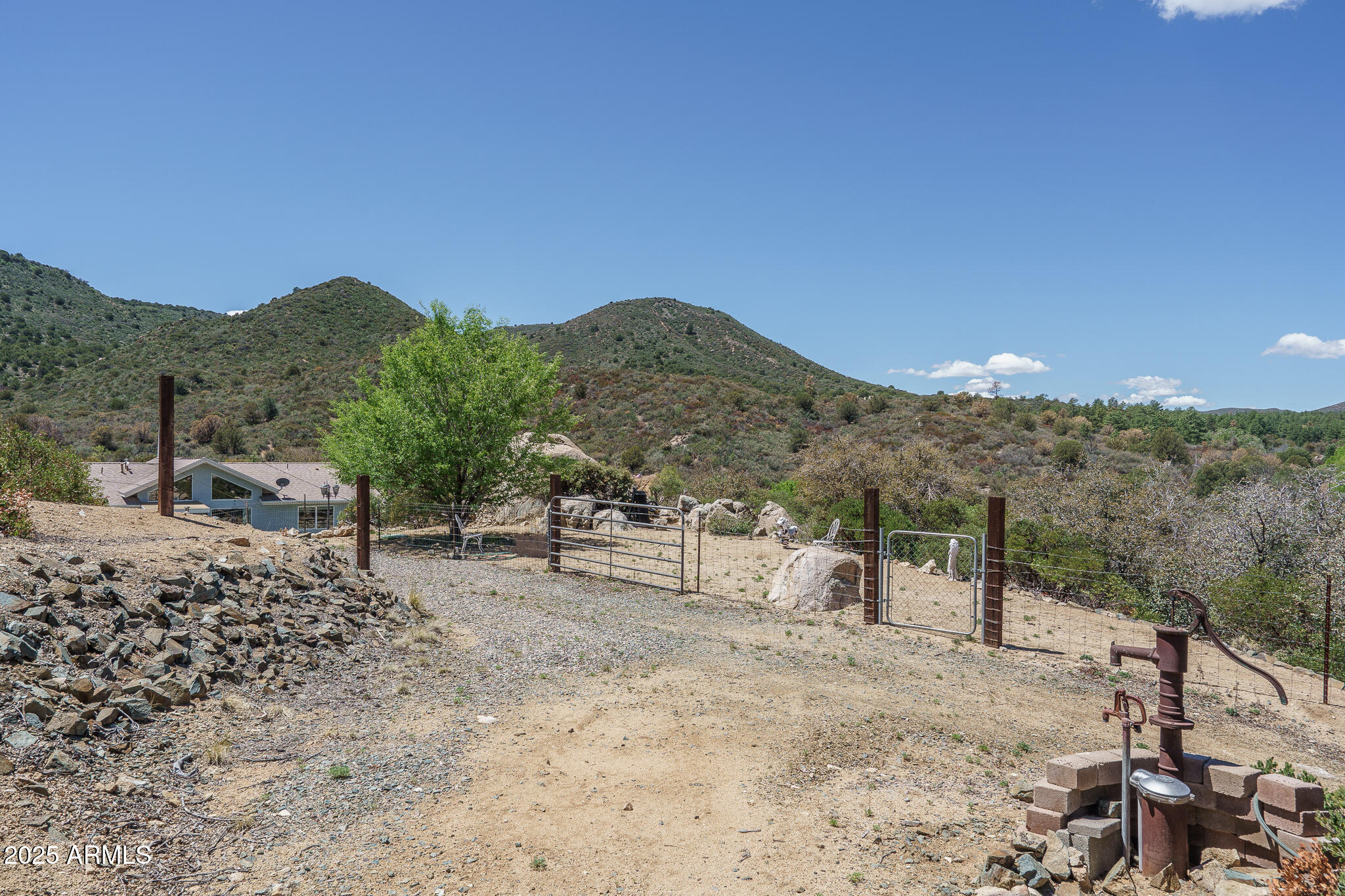 10570 West Cherry Creek Road Dewey, AZ 86327 - Photo 72 of 99 77) UPPER YARD