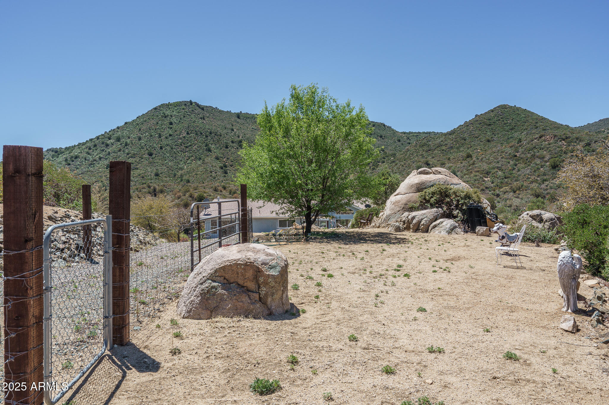 10570 West Cherry Creek Road Dewey, AZ 86327 - Photo 73 of 99 78) UPPER YARD