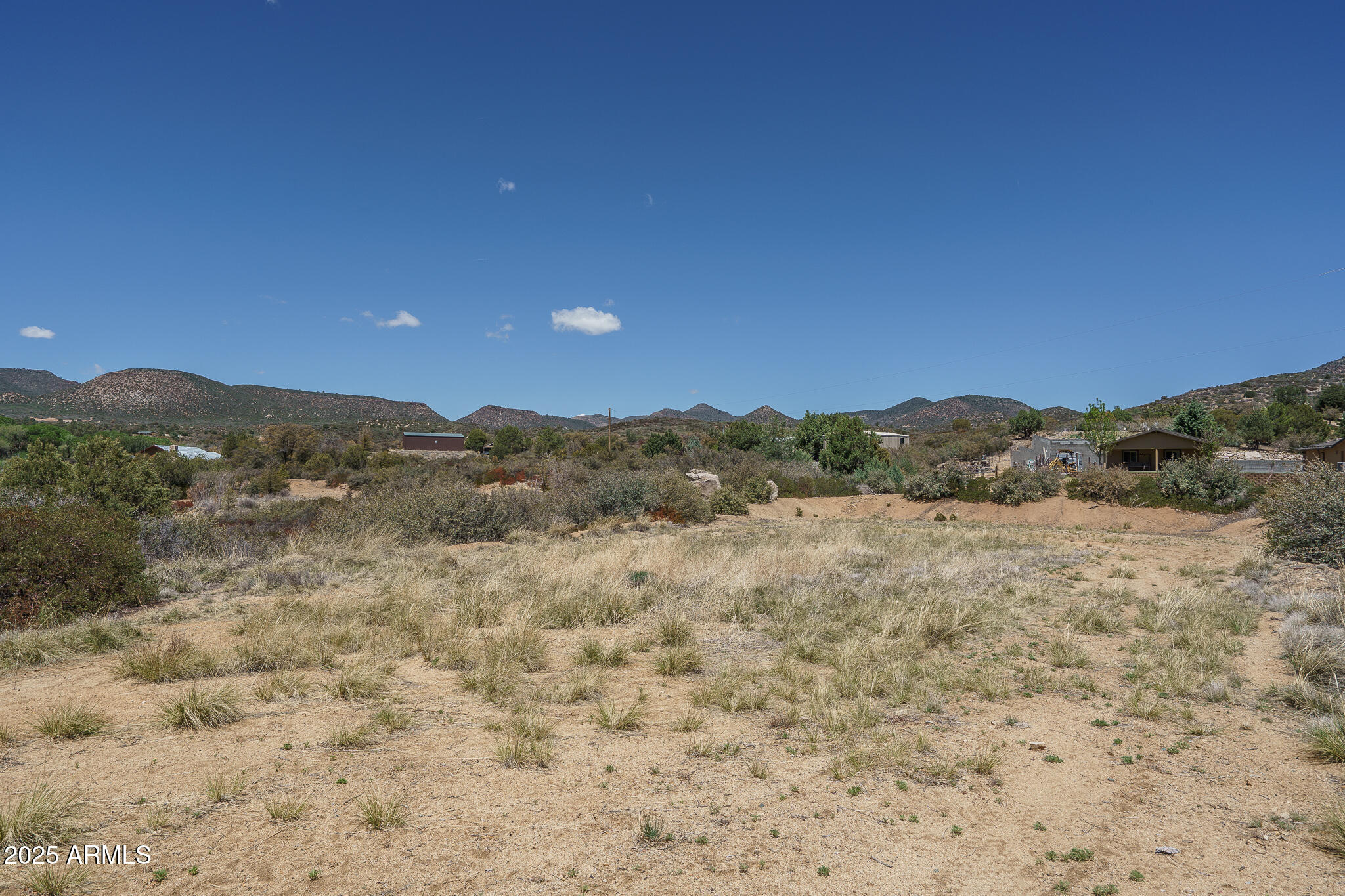 10570 West Cherry Creek Road Dewey, AZ 86327 - Photo 76 of 99 81) UPPER YARD