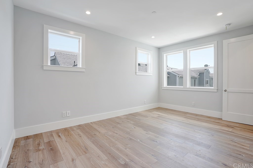 1591 Riverside Place Costa Mesa, CA 92627 - Photo 25 of 29