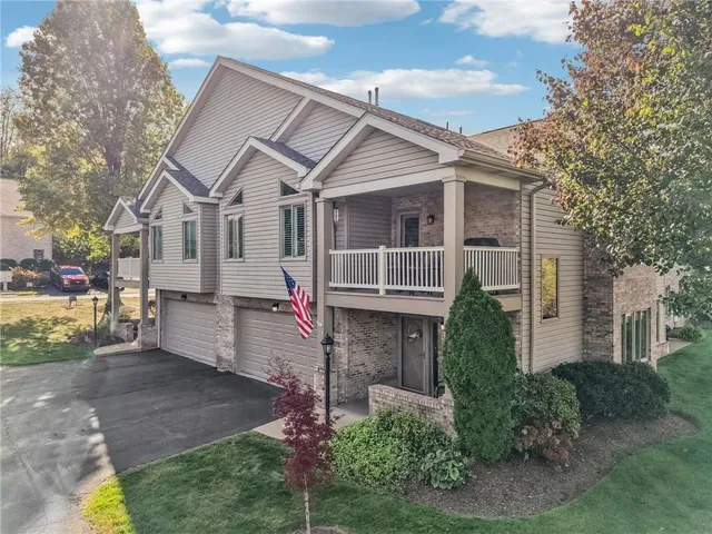 $420,000 | 9504 Sundance Drive, Bridgeville, PA 15017
