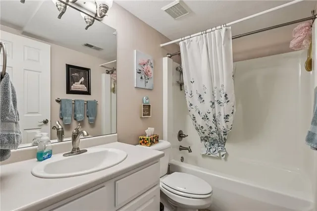 $420,000 | 9504 Sundance Drive, Bridgeville, PA 15017