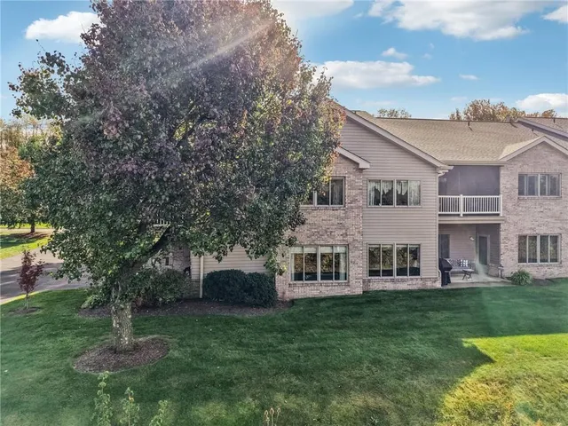 $420,000 | 9504 Sundance Drive, Bridgeville, PA 15017