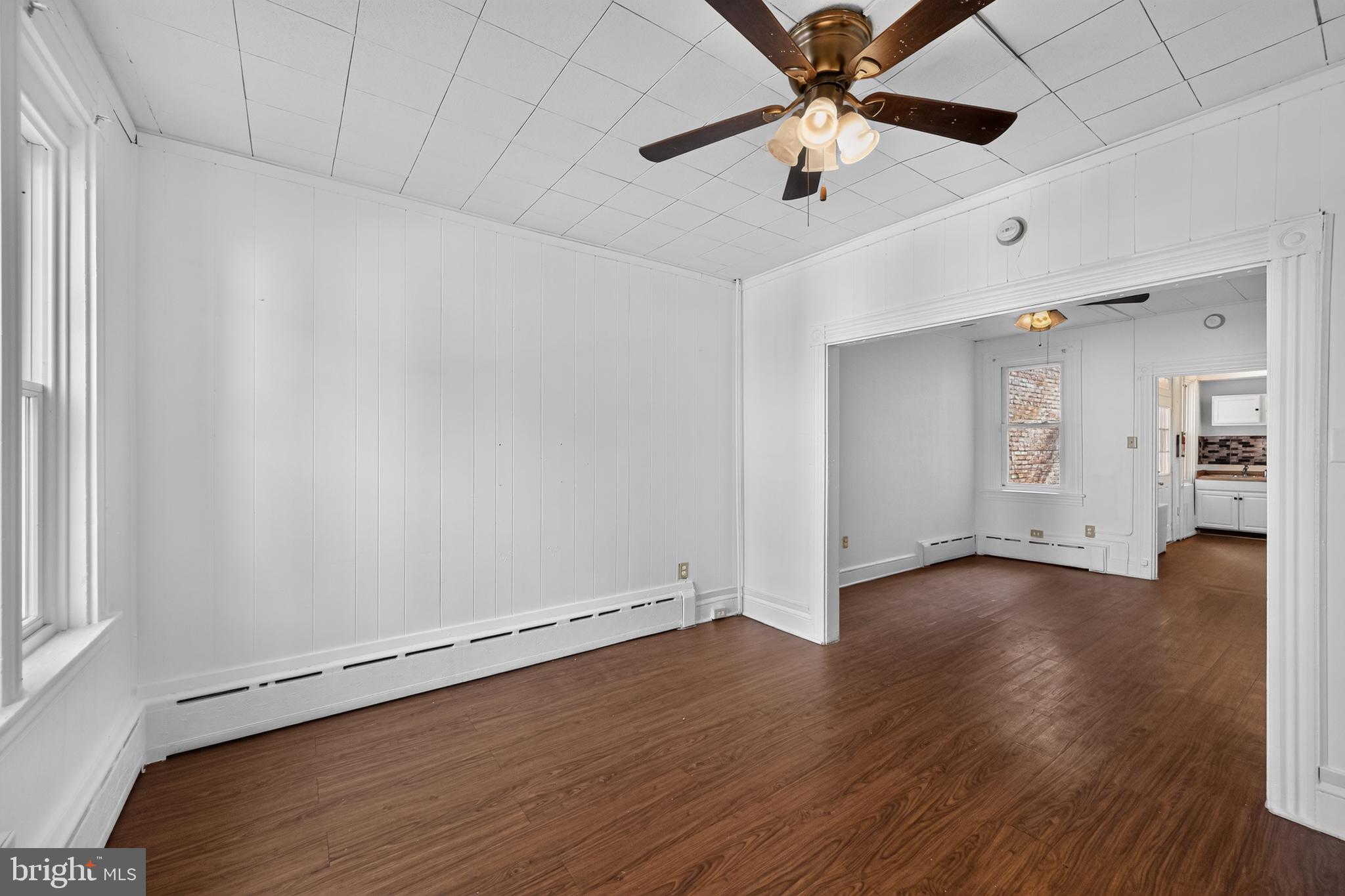 361 Beaver Street Lancaster, PA 17603 - Photo 4 of 16