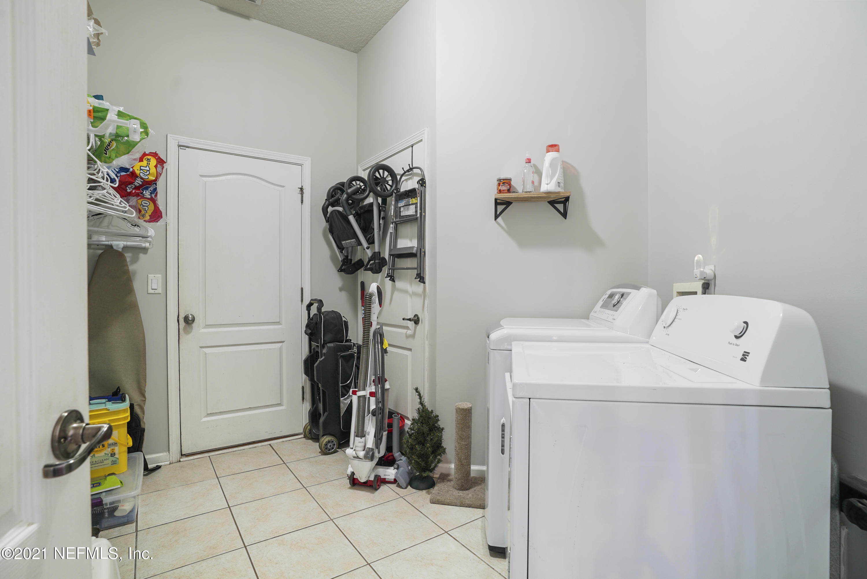 11848 Raindrop Road Jacksonville, FL 32219 - Photo 11 of 33 DSC00439