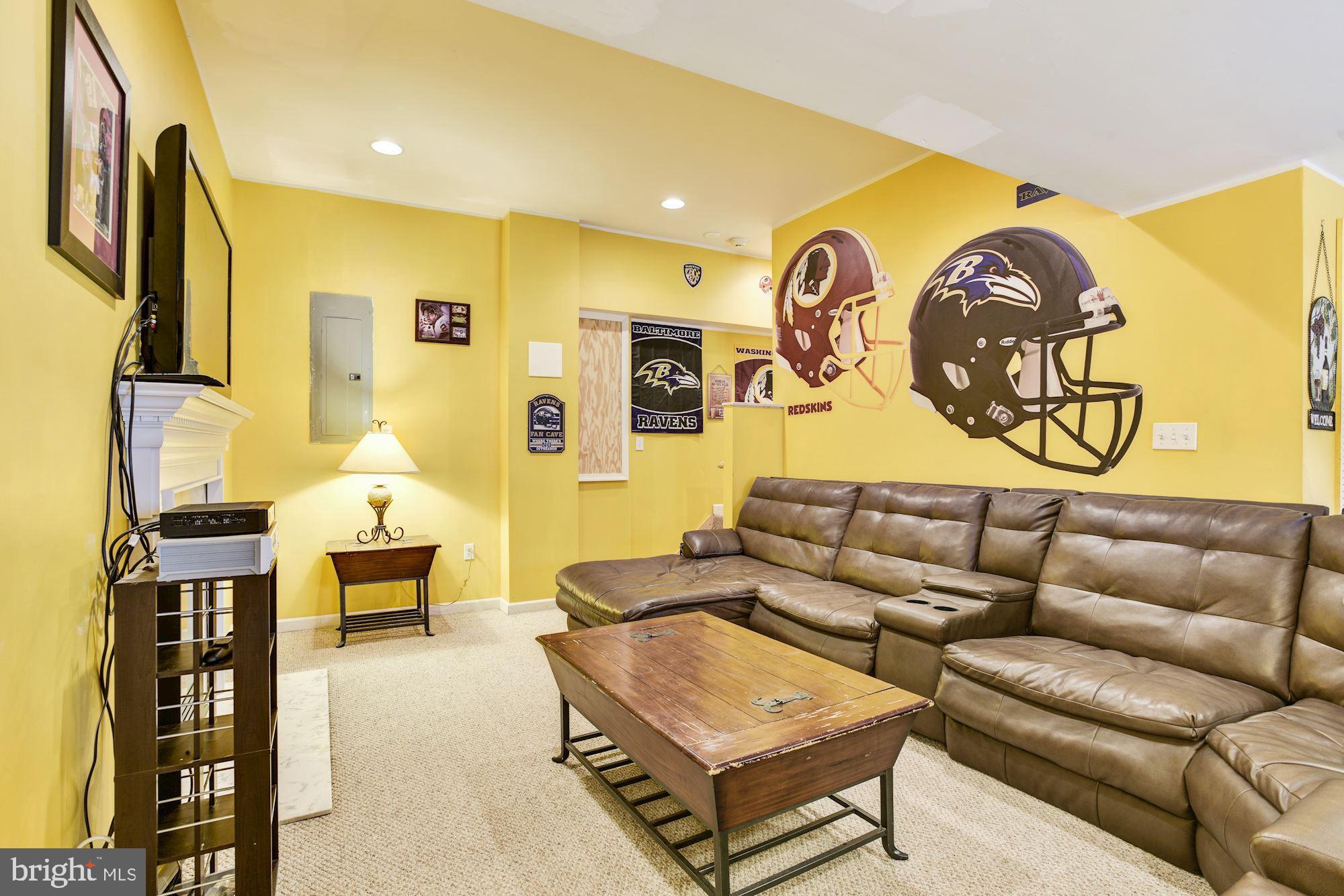 10047 Guilford Road Jessup, MD 20794 - Photo 22 of 35 Family Room