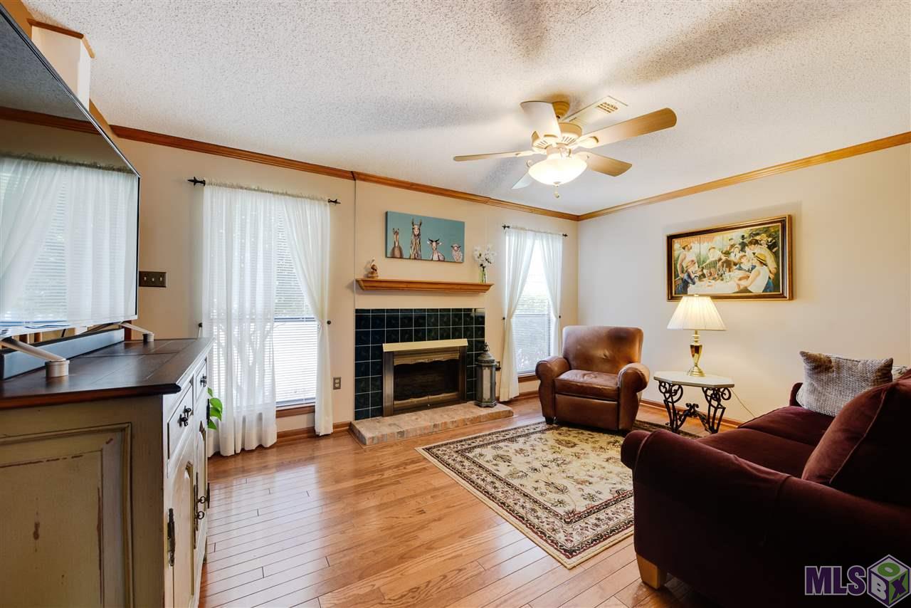 931 Ridgepoint Court, Unit 931 Baton Rouge, LA 70810 - Photo 3 of 10 Gallery Image 3