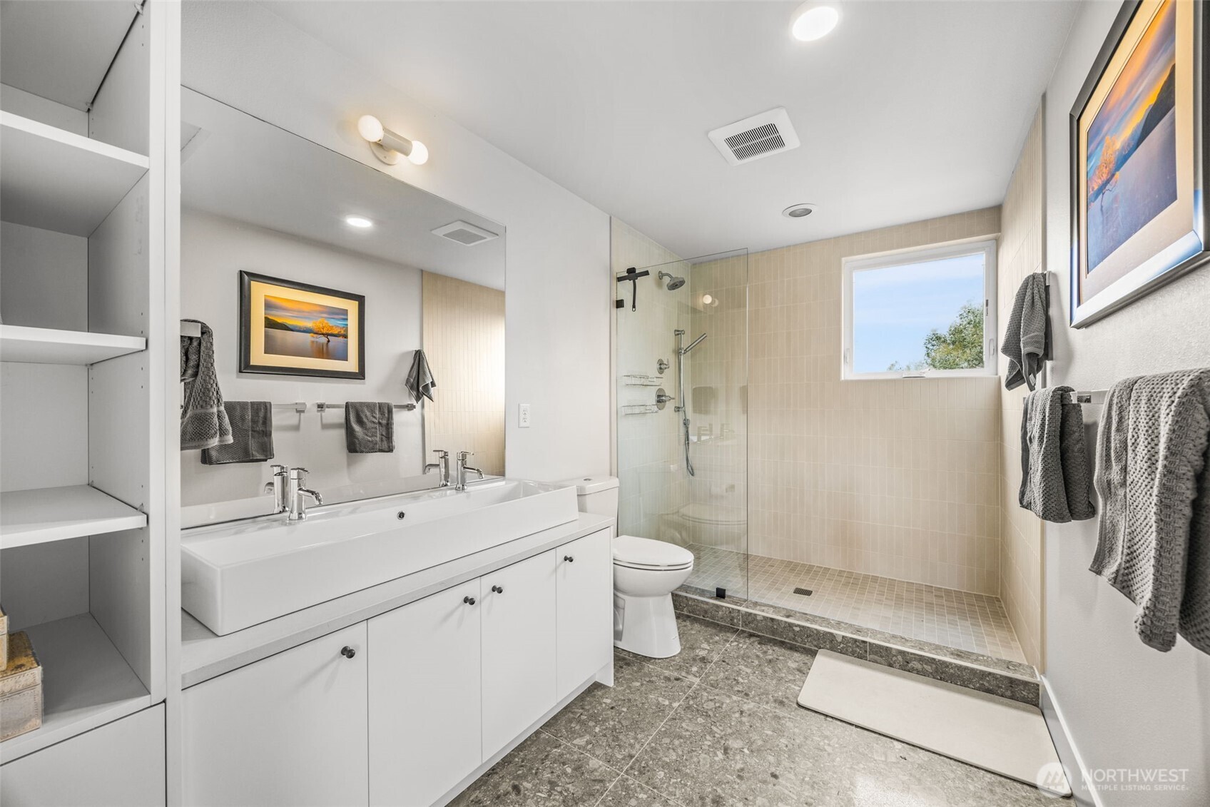 8547 Evanston Avenue North Seattle, WA 98103 - Photo 28 of 36