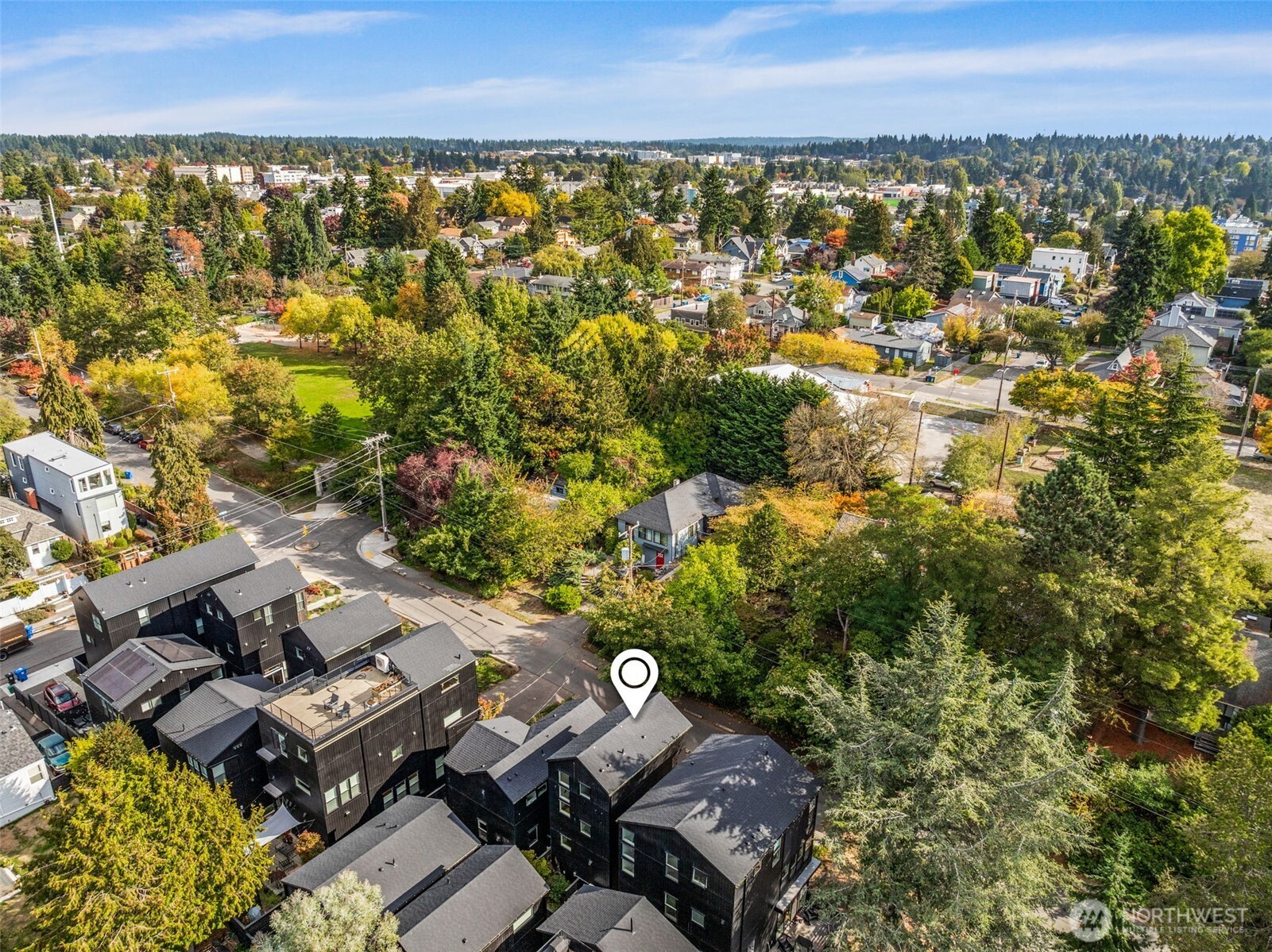 8547 Evanston Avenue North Seattle, WA 98103 - Photo 34 of 36