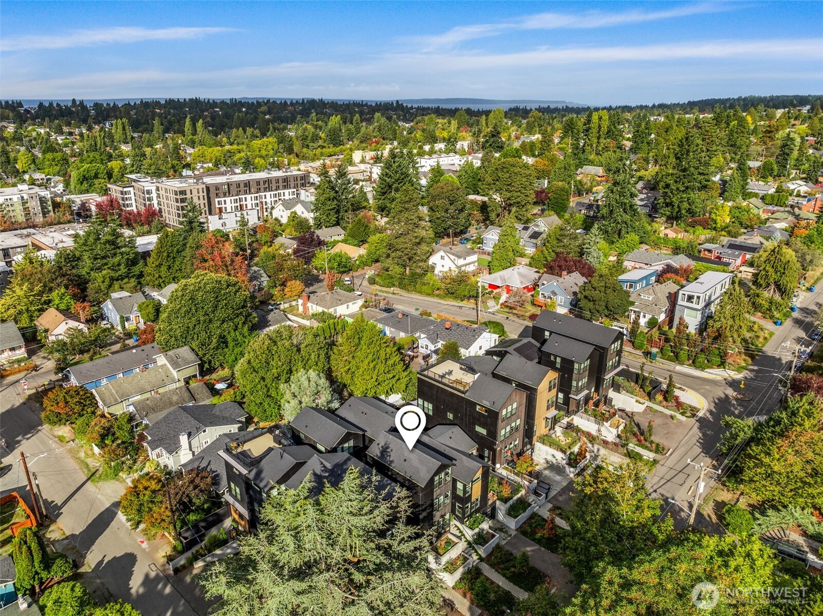 8547 Evanston Avenue North Seattle, WA 98103 - Photo 35 of 36
