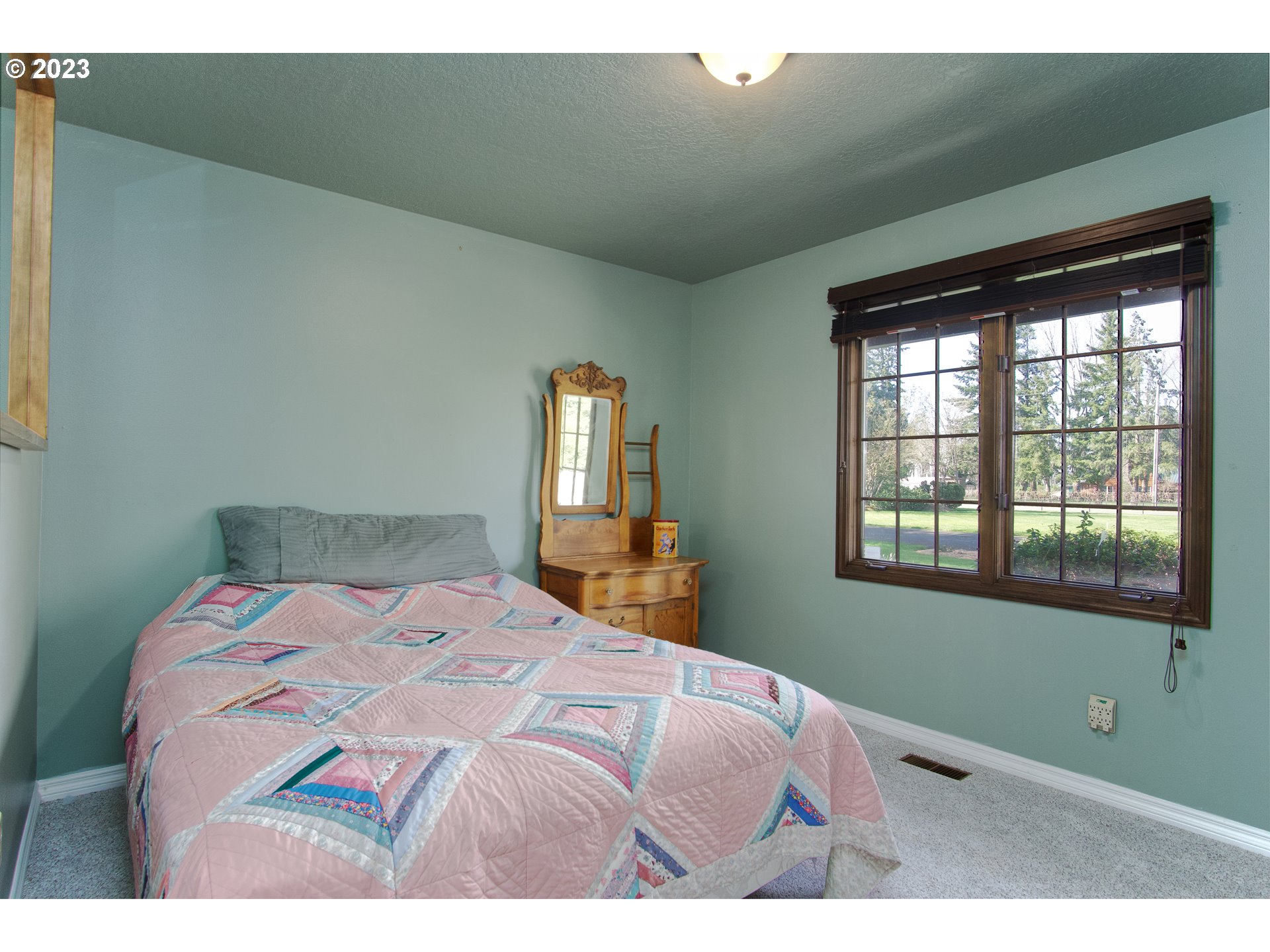 9804 South Macksburg Road Canby, OR 97013 - Photo 16 of 28 Gallery Image 16