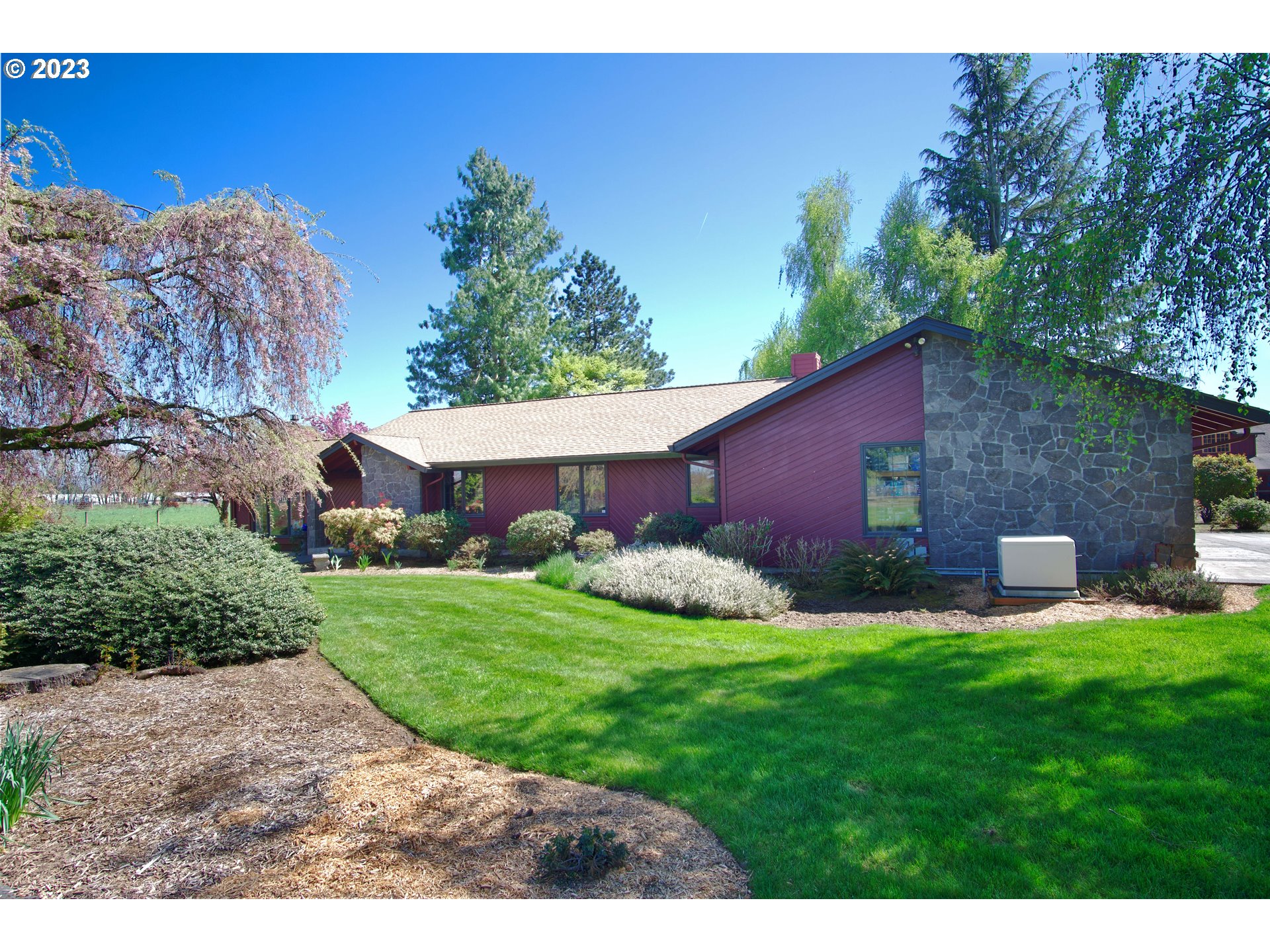 9804 South Macksburg Road Canby, OR 97013 - Photo 3 of 28 Gallery Image 3
