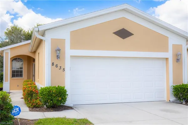 $2,950 | 8635 Ibis Cove Circle, Naples, FL 34119