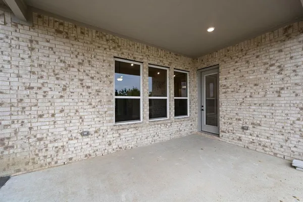 $559,990 | 157 Fan Mill Trail, Weatherford, TX 76085