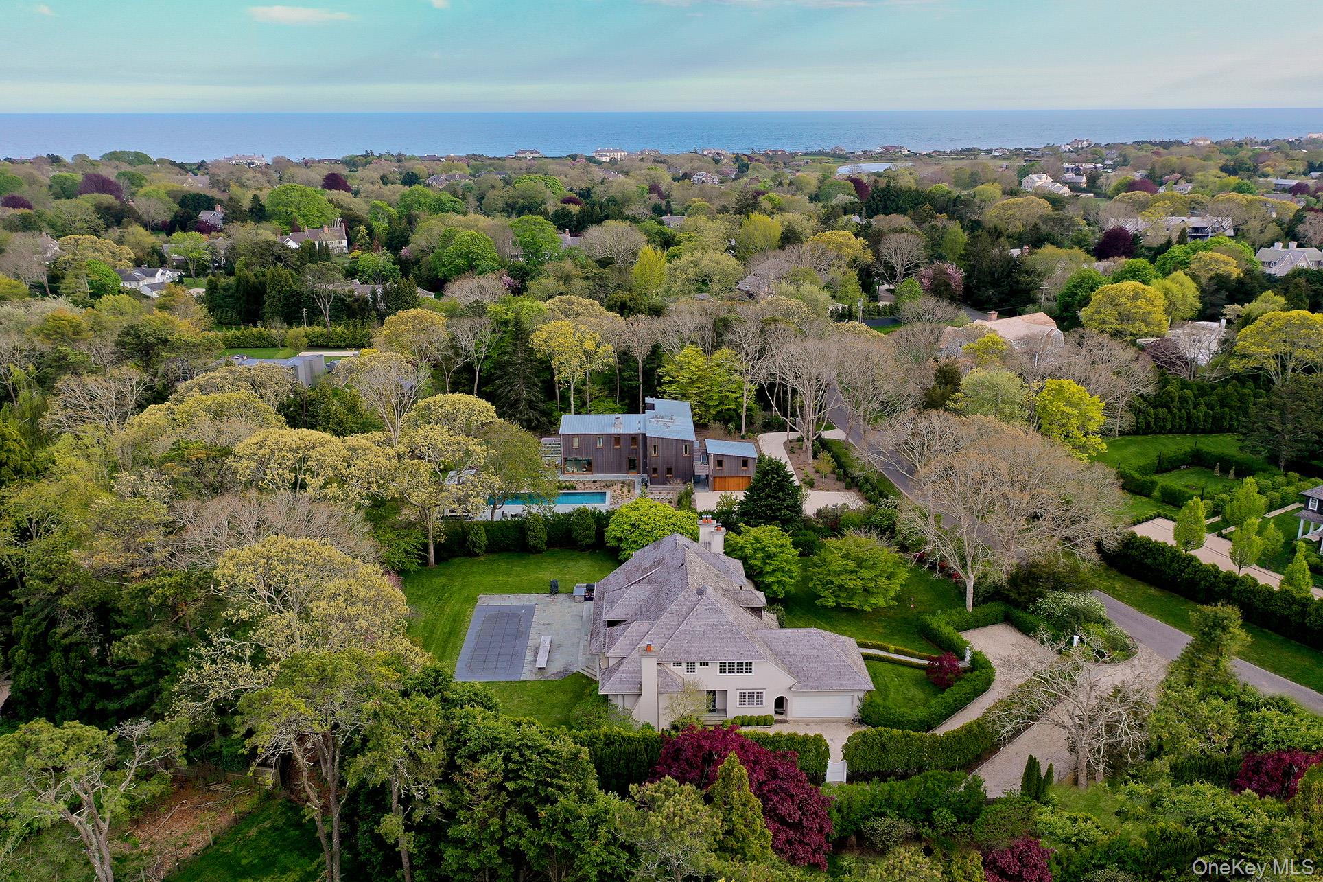 77 Jericho Road East Hampton, NY 11937 - Photo 28 of 31 an aerial view of multiple house