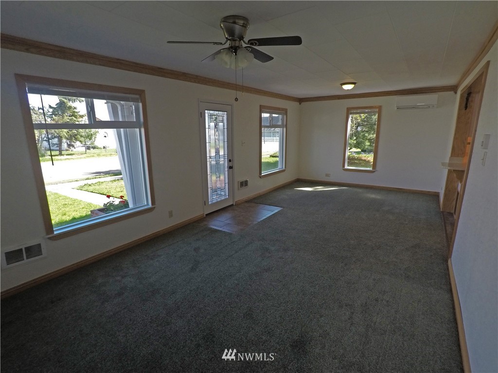 321 West Maple Street Sequim, WA 98382 - Photo 12 of 22 Gallery Image 12