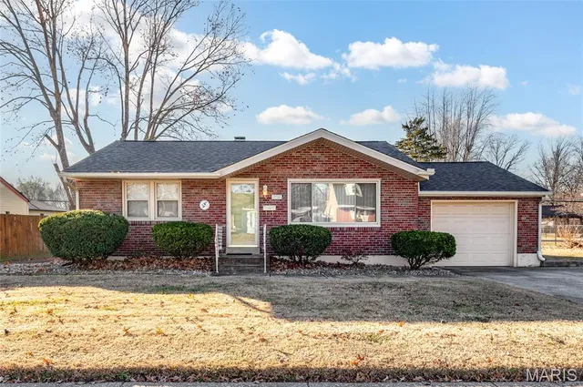 $139,900 | 2324 Clark Avenue, Granite City, IL 62040
