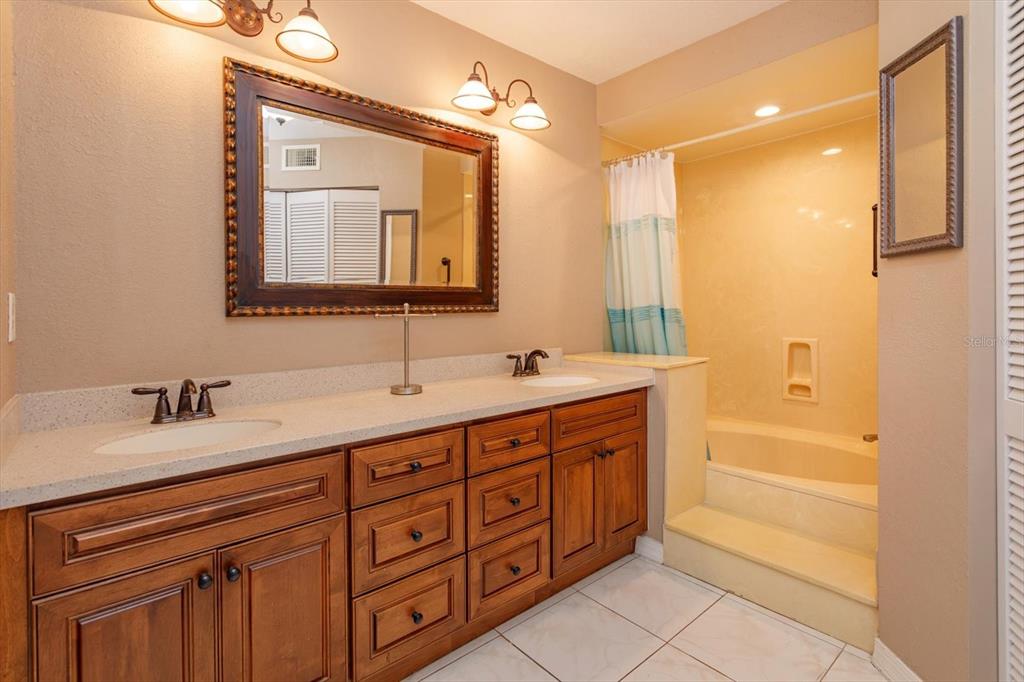 6128 Raintree Drive, Unit L2 Orlando, FL 32822 - Photo 17 of 30 Gallery Image 17
