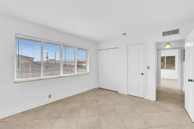 $219,000 | 4001 Northeast 21st Avenue, Unit 202, Fort Lauderdale, FL 33308