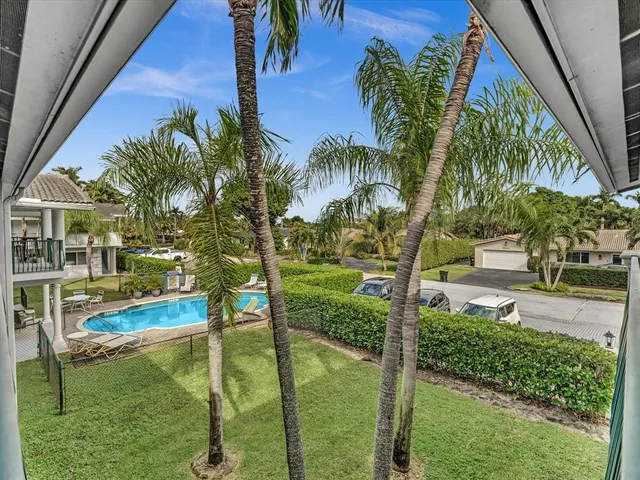 $219,000 | 4001 Northeast 21st Avenue, Unit 202, Fort Lauderdale, FL 33308