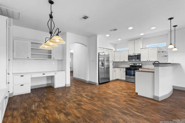 $2,200 | 7639 Eagle Ledge, San Antonio, TX 78249